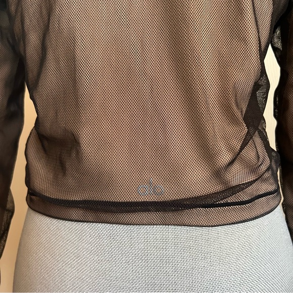 Alo Yoga Vision Long Sleeve Top - Picture 6 of 11